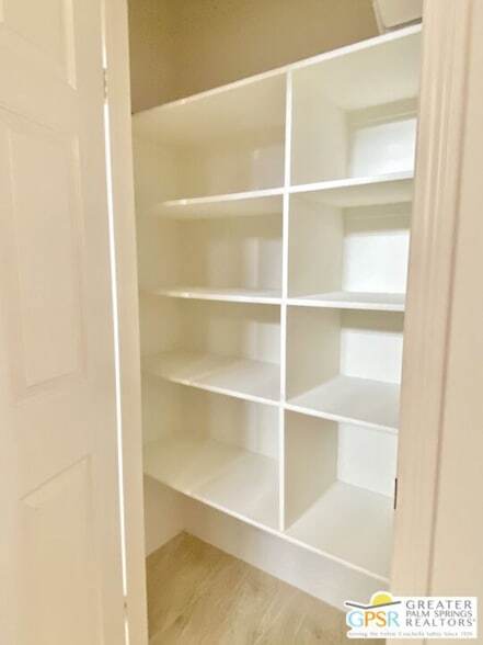 Building Photo - 78139 Elenbrook Ct