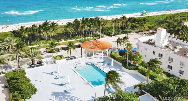 Building Photo - 7330 Ocean Terrace