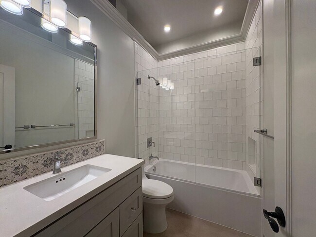 Building Photo - Mediterranean Bungalow in Community Center...
