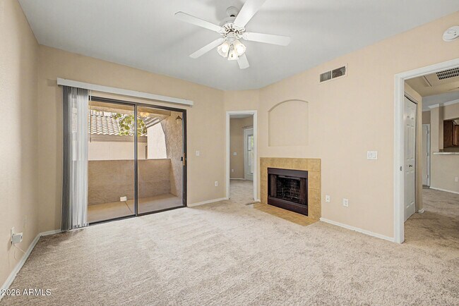 Building Photo - 15095 N Thompson Peak Pkwy