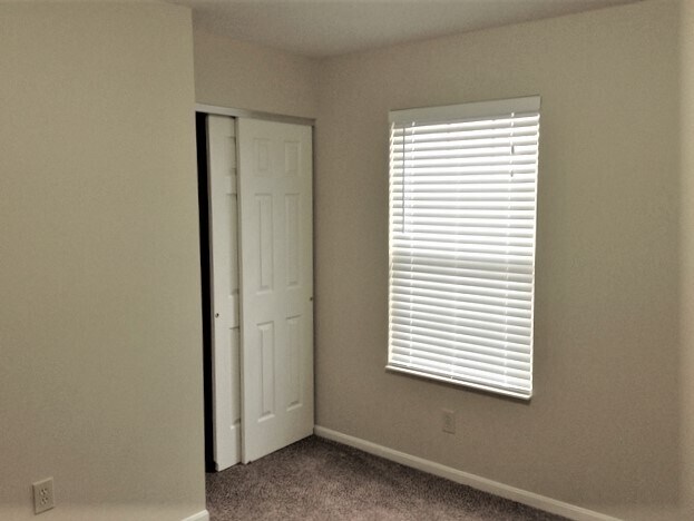 Building Photo - 2626 Sterling Ter