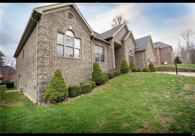 Building Photo - 152 Crestridge Dr