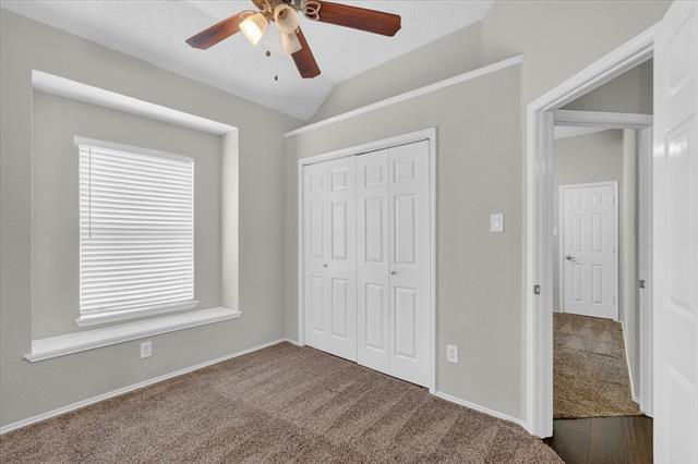 Building Photo - 505 Picketts Dr