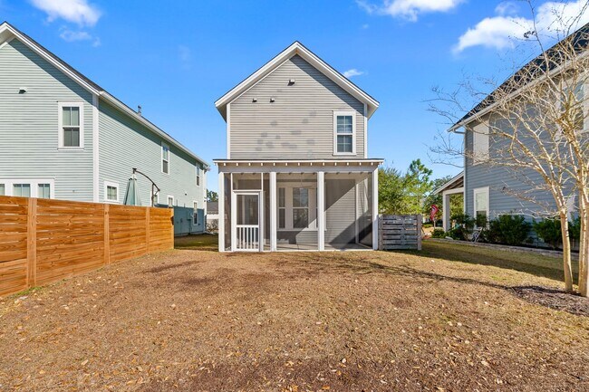 Building Photo - 313 Oak Bend St