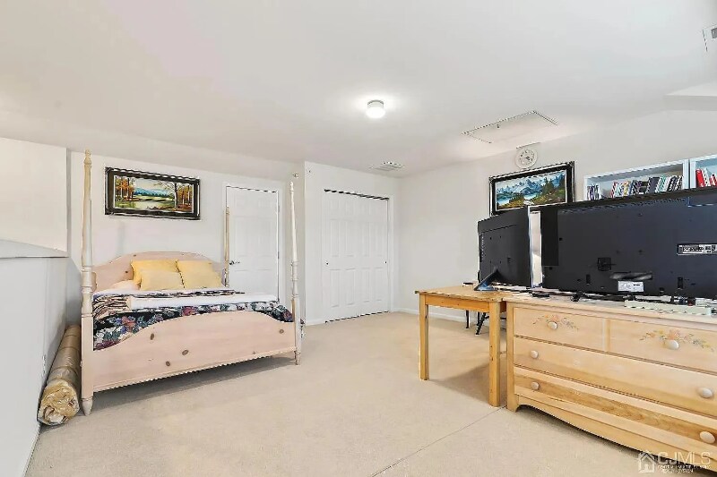 Building Photo - 14 Fleet St