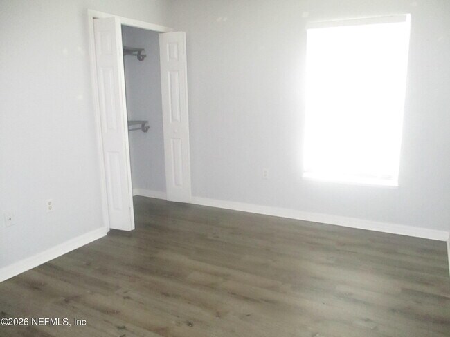 Building Photo - 738 N 5th St