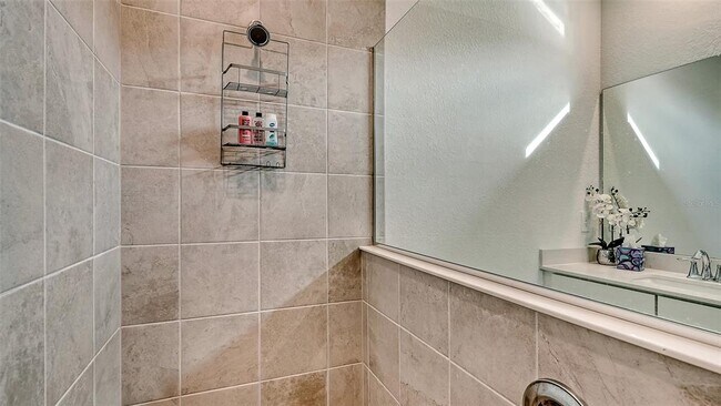 Building Photo - 10896 Pinot Dr