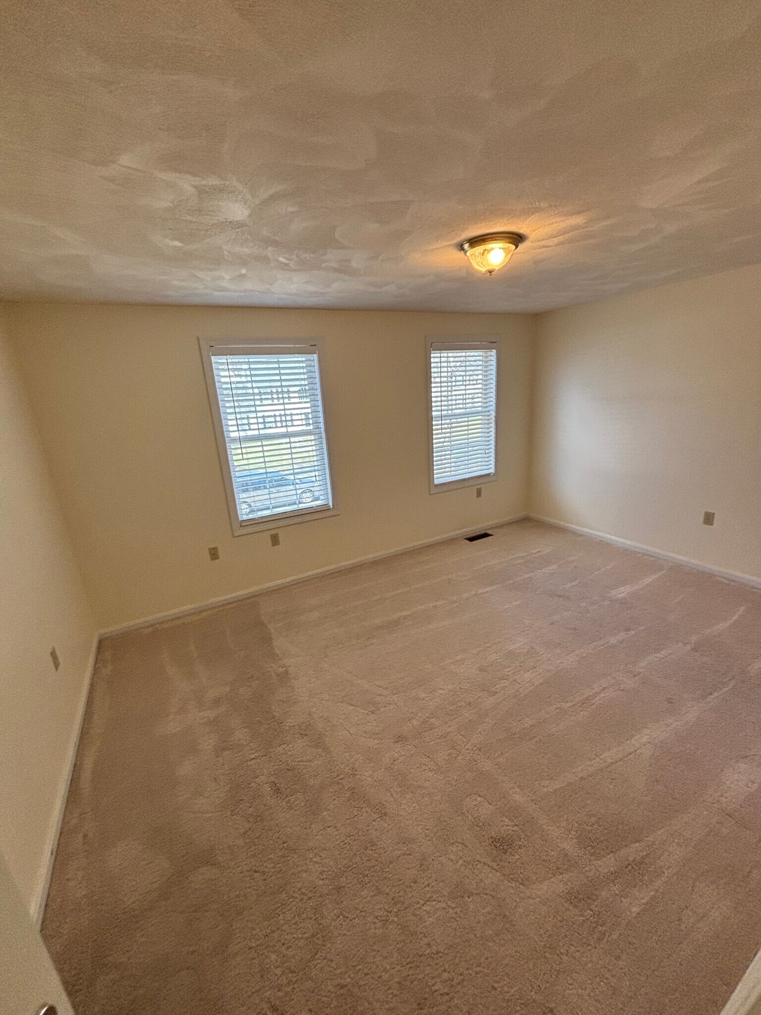 Building Photo - 30 Alfred St