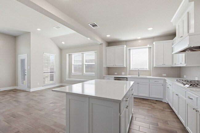 Building Photo - 7016 Capanna Trl