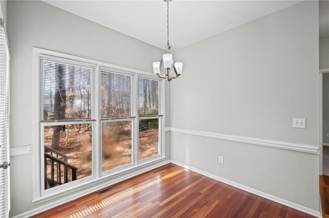 Building Photo - 1969 Seymour Dr NW