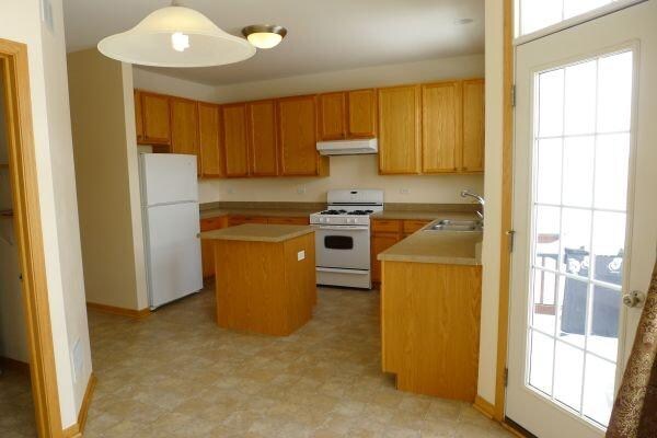 Building Photo - 1577 W Turtle Creek Ln