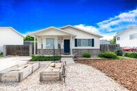 Building Photo - 781 S 300 W