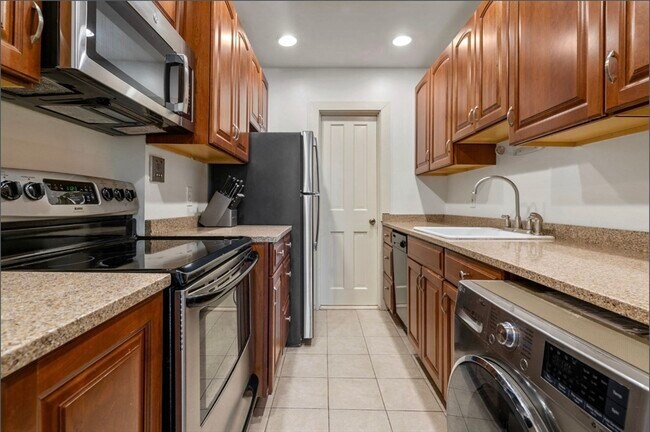 Building Photo - 377 Commonwealth Ave