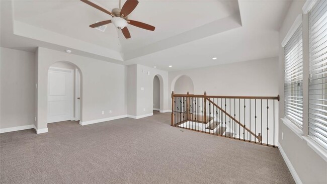 Building Photo - 13214 Pkwy Meadows Dr