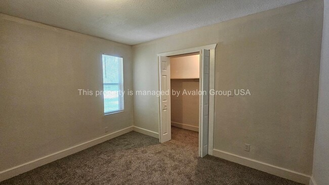 Building Photo - 2701 Lowell Ave