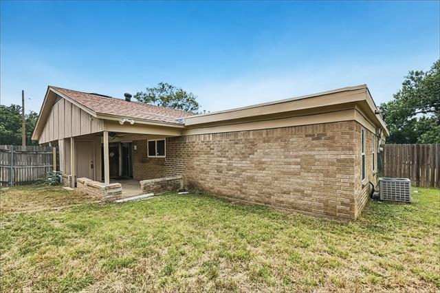 Building Photo - 3862 Wonder Ct