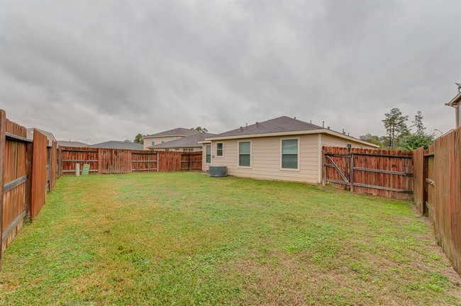 Building Photo - 15911 Arapaho Bend Ln