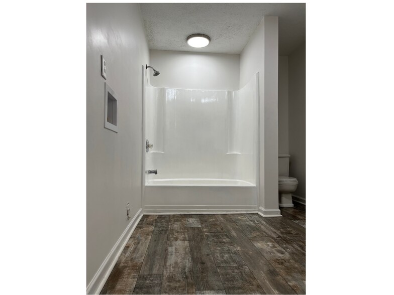 Building Photo - 141 Hendricks Blvd