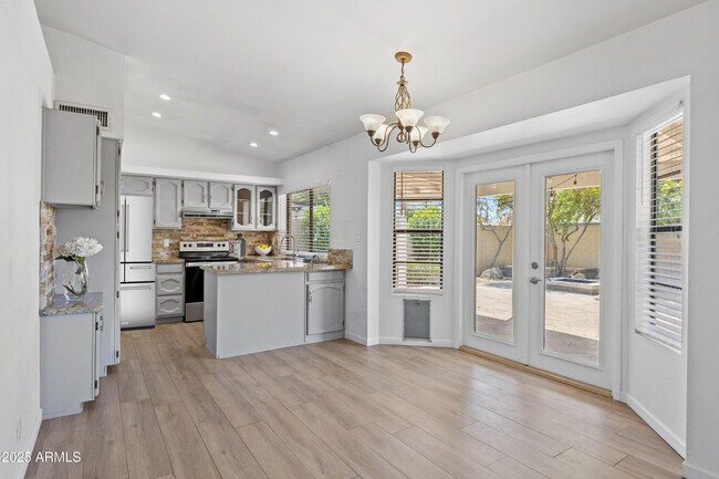 Building Photo - 8943 E Friess Dr