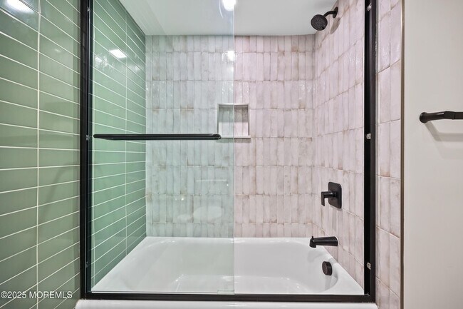 Building Photo - 11 Nolan Dr