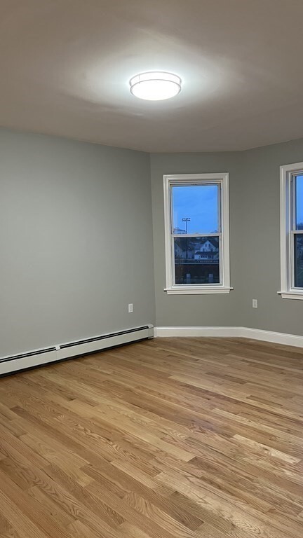 Building Photo - 47 Hunt St