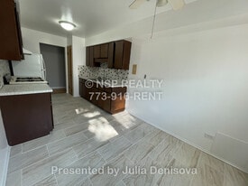 Building Photo - 931 S Cora St