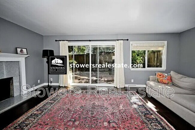 Building Photo - 112 Summerwood Pl