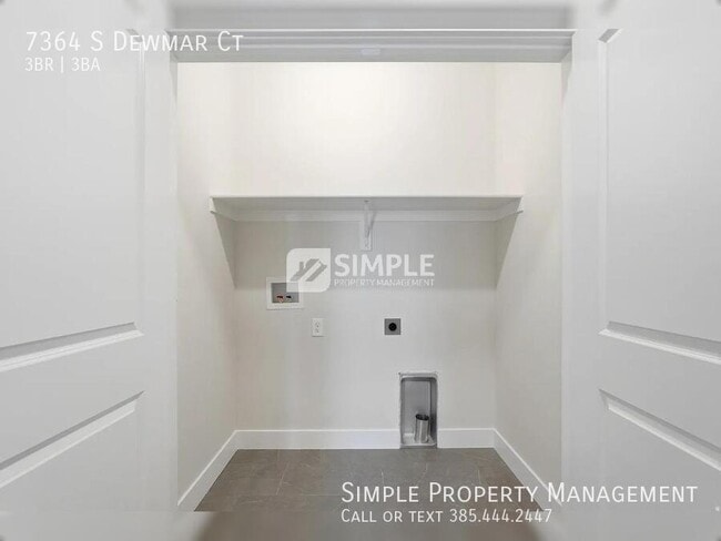 Building Photo - 7364 S Dewmar Ct