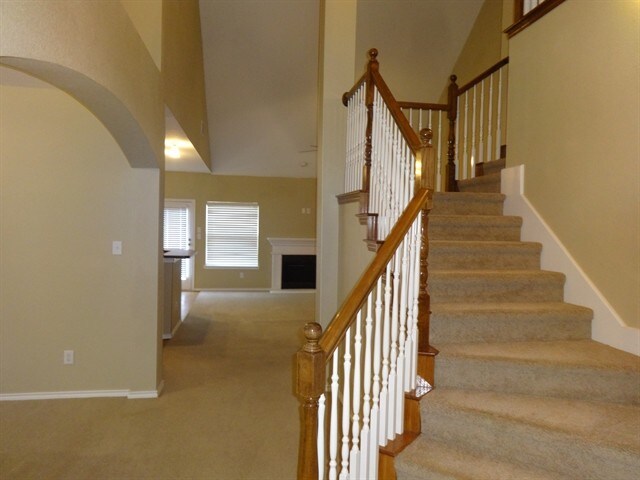 Building Photo - 5717 Eagle Mountain Dr