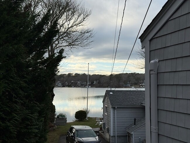 Building Photo - 68 Post N Rail Ave