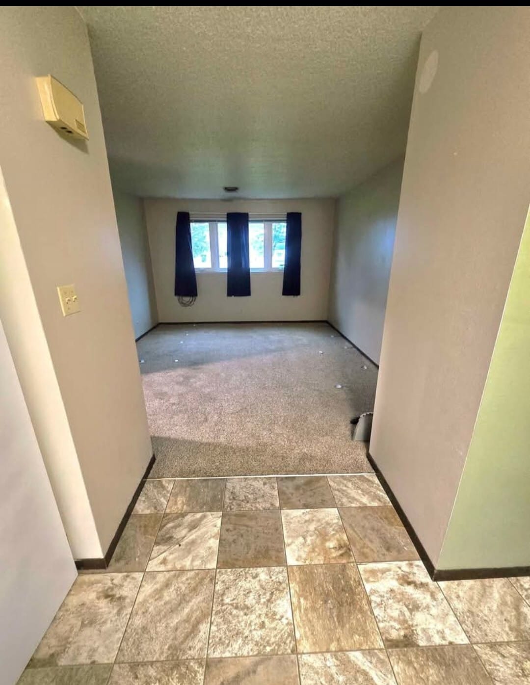 Building Photo - 2208 Piper Pl