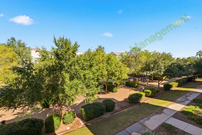 Building Photo - Modern Gilbert Lakeview Townhome in The La...