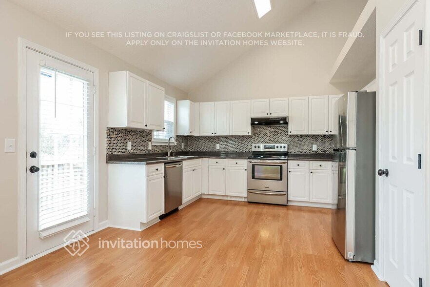 Building Photo - 6137 Steve Scarlett Pl