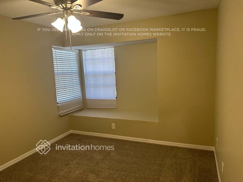 Building Photo - 3915 Penrod Ln