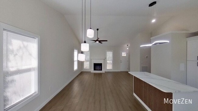 Building Photo - 326 Old Fox Trail