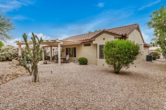Building Photo - 17700 N Havasupai Dr