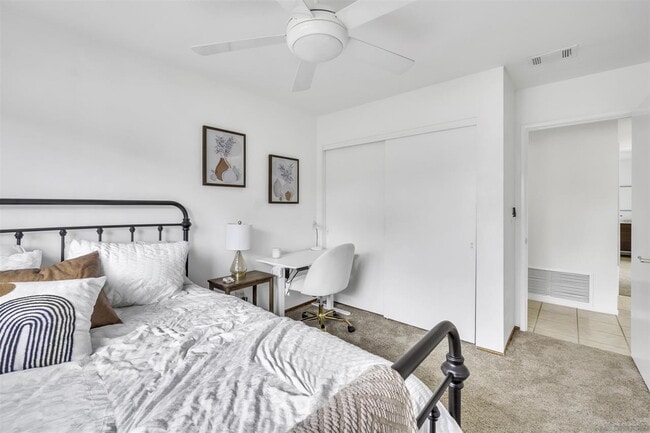 Building Photo - FULLY FURNISHED Mid-Century Modern 3 Bed R...