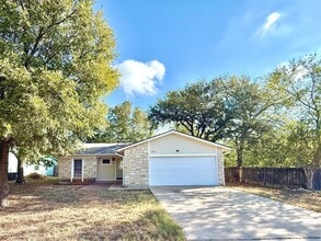 Building Photo - 710 Riverwood Dr