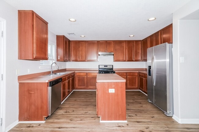Building Photo - 15315 Harris Canyon Ln