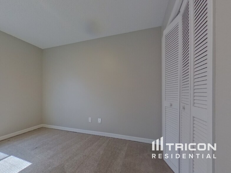 Building Photo - 2636 Cahill Way