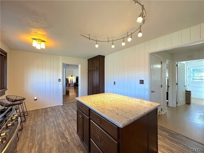 Building Photo - 4055 Bristol Rd