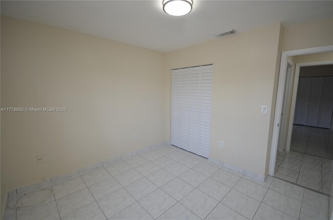 Building Photo - 7333 W 29th Ln