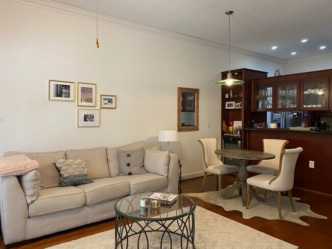 Building Photo - 1900 Genesee St