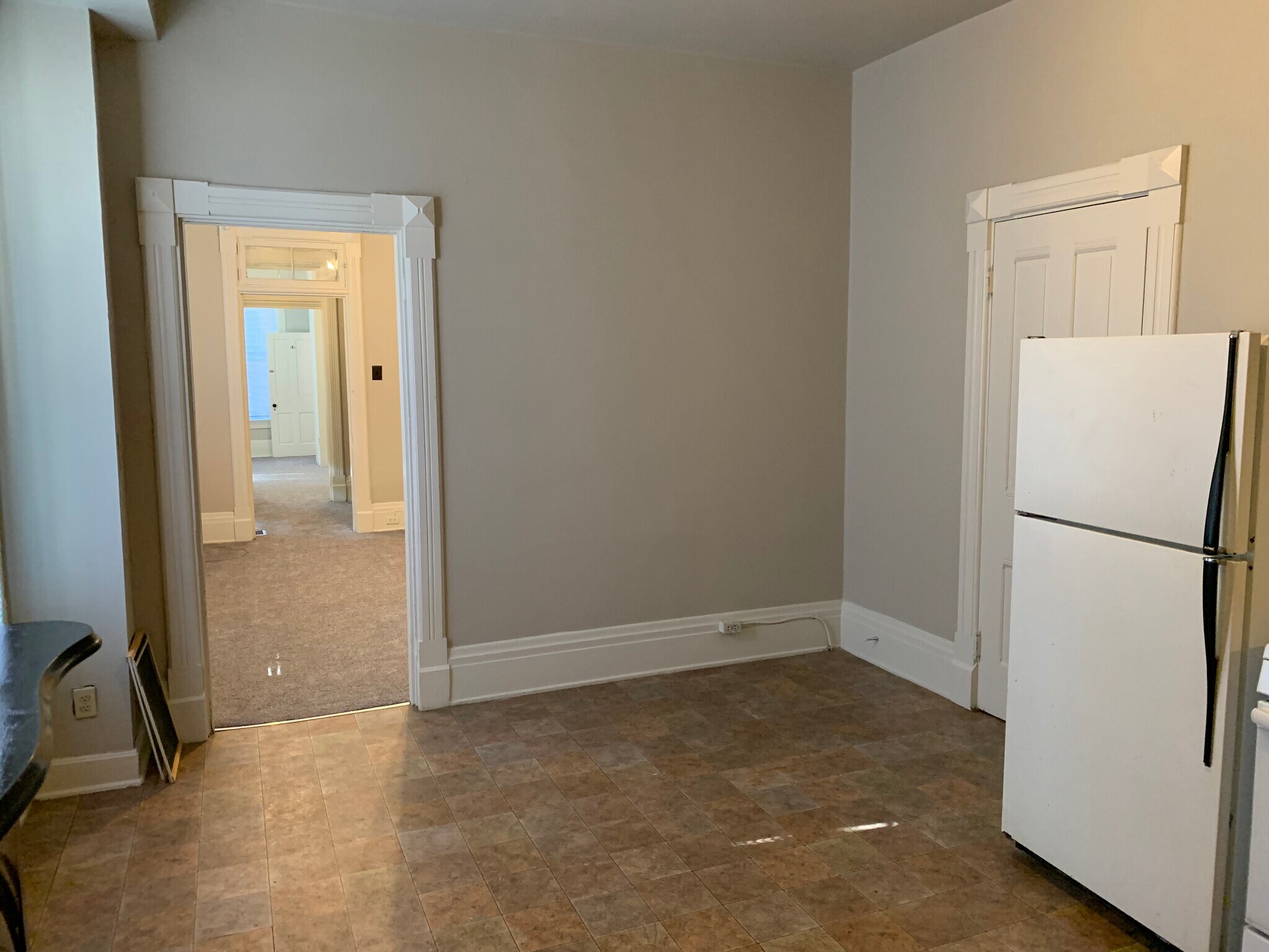 Building Photo - 114 Parker St