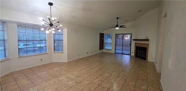 Building Photo - 1300 Tuffit Ln