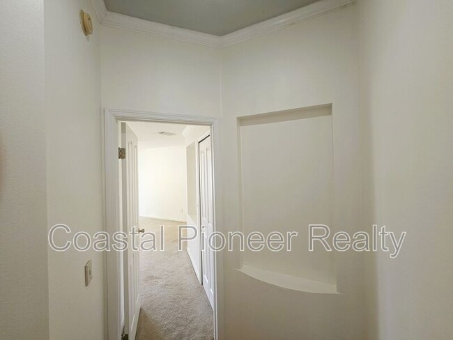 Building Photo - 9708 Dunscroft Ln