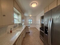 Building Photo - 314 Virginia Dr