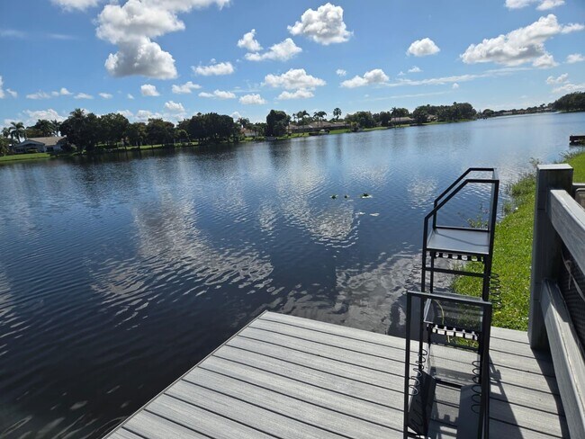 Building Photo - 13646 Callington Dr