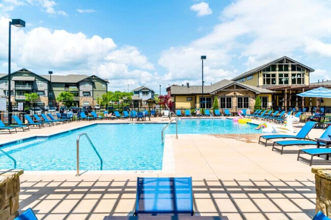 Building Photo - 501 Hamlet Wy