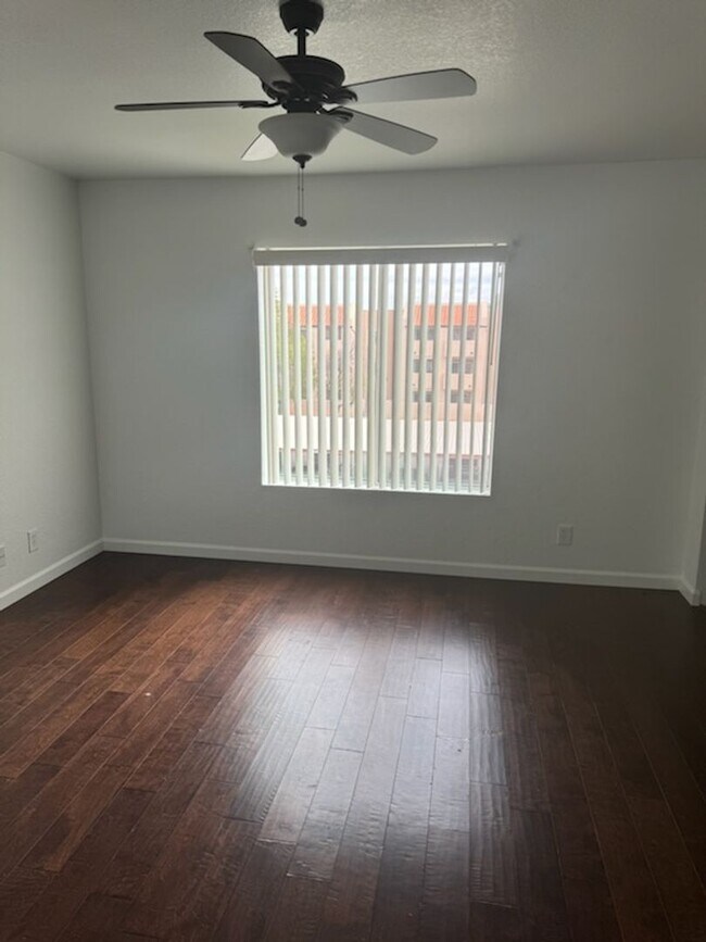 Building Photo - Mesa Tempe border 2 bedroom rental